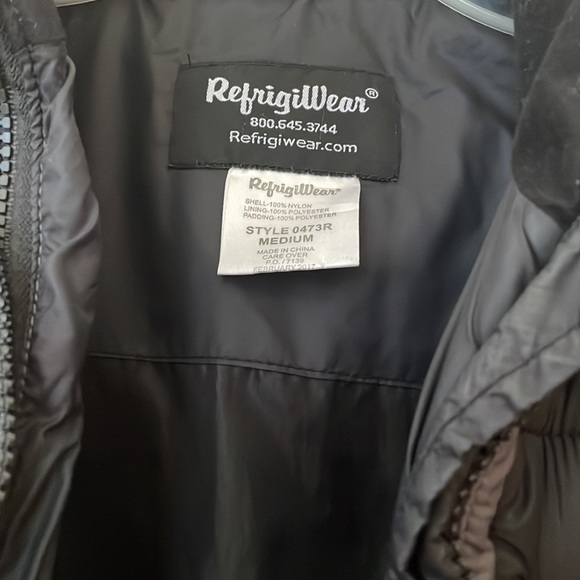 RefrigiWear puffy coat (M) - Picture 2 of 6